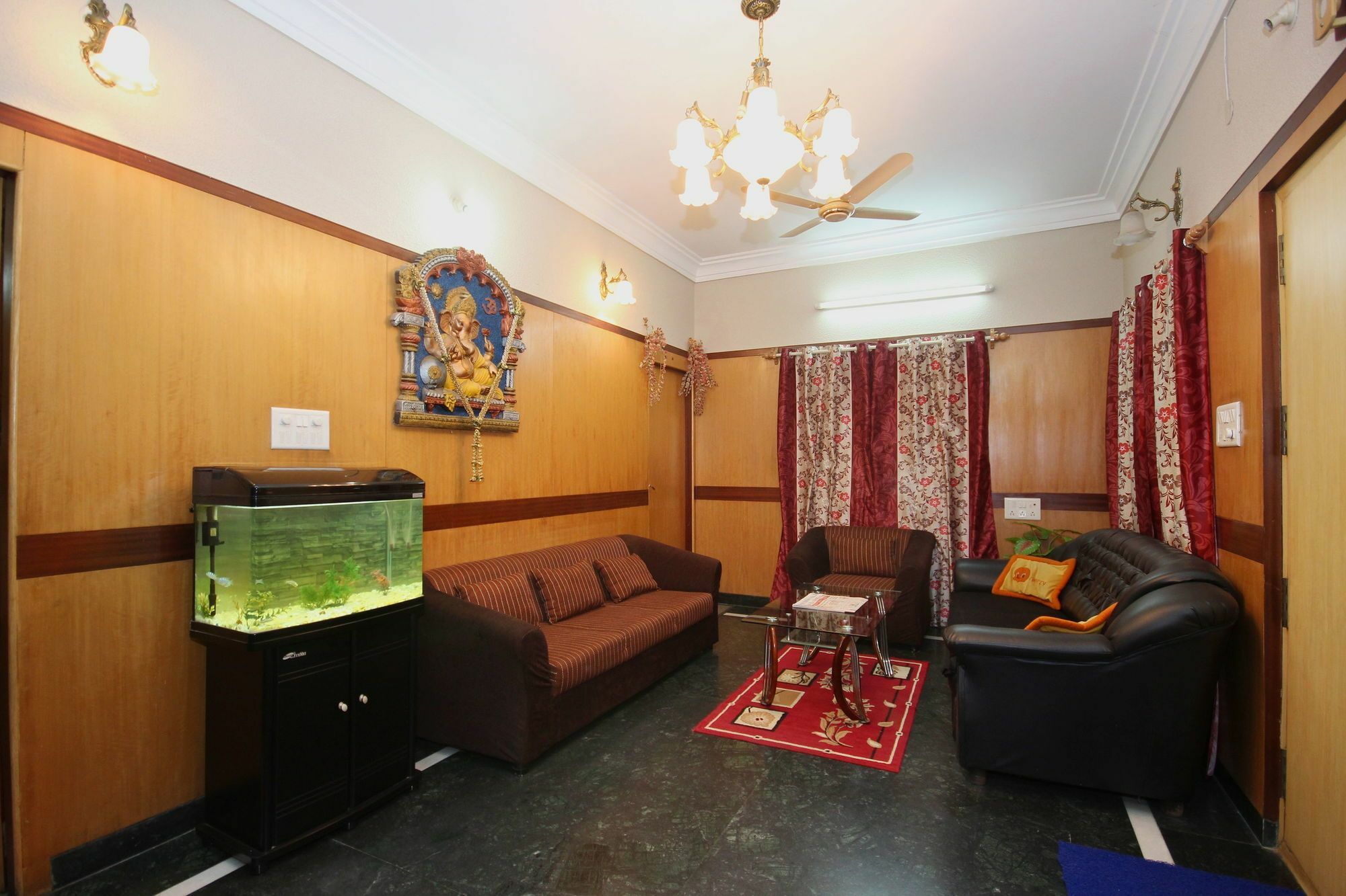 Itsy Hotels Shree Comforts Bangalore Buitenkant foto